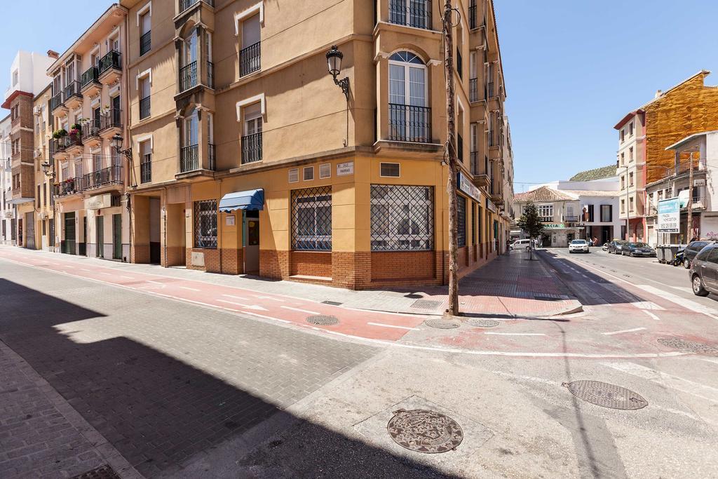 Urbanchicmalaga 3 Bedroom Spacious Quiet Historic Malaga Apt Bagian luar foto