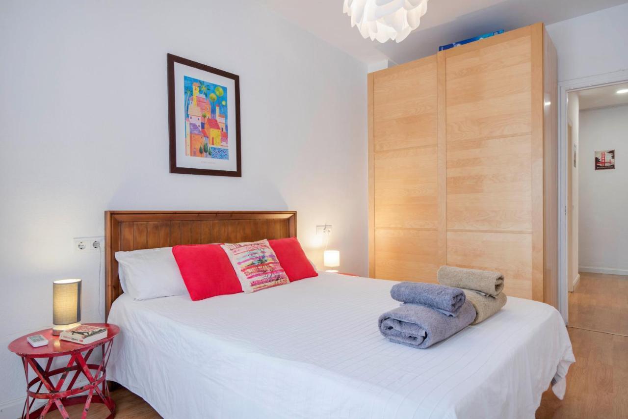 Urbanchicmalaga 3 Bedroom Spacious Quiet Historic Malaga Apt Bagian luar foto