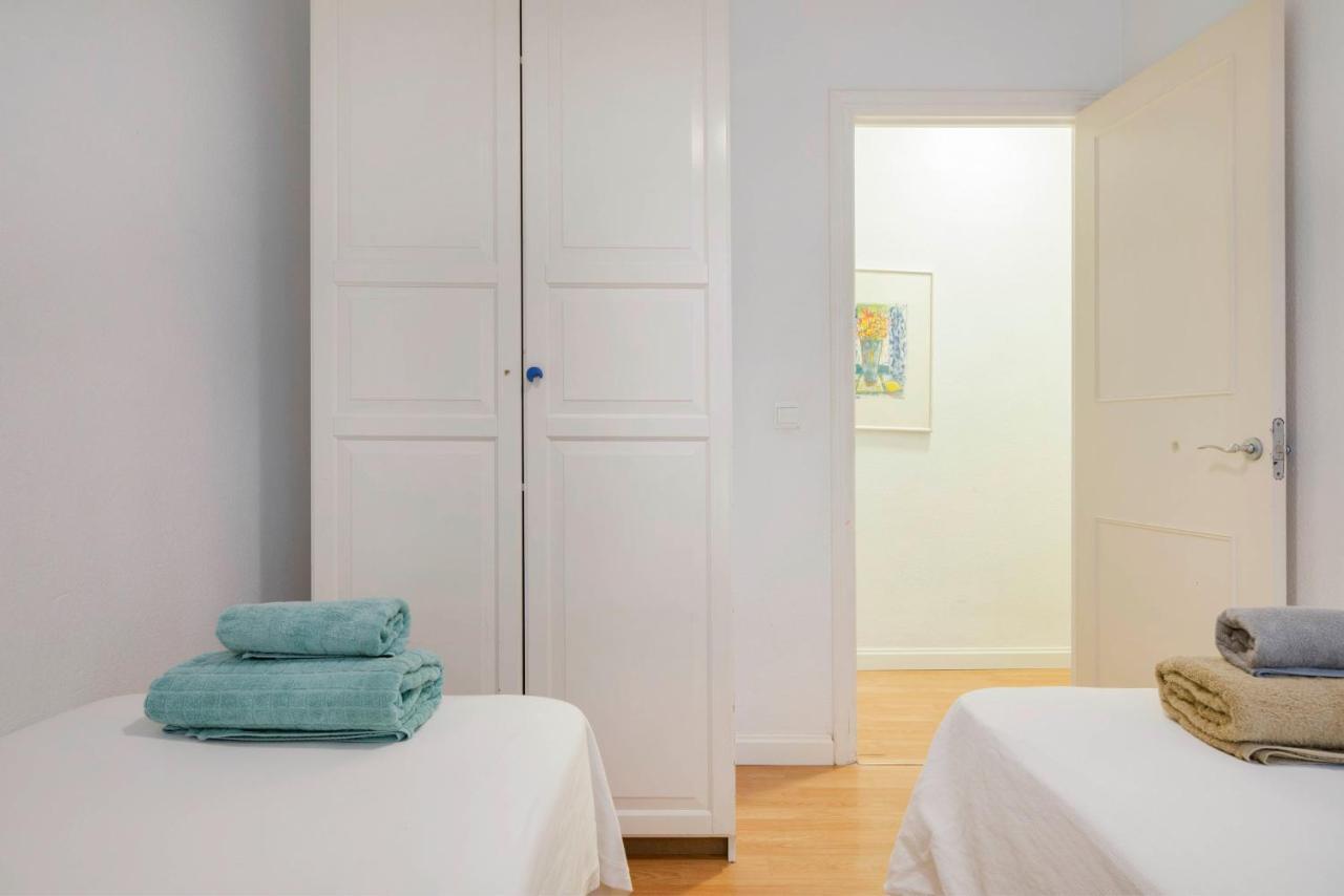 Urbanchicmalaga 3 Bedroom Spacious Quiet Historic Malaga Apt Bagian luar foto