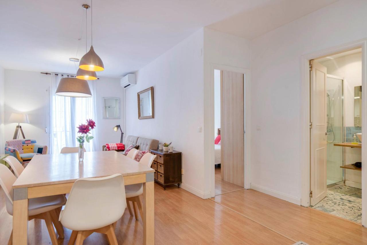 Urbanchicmalaga 3 Bedroom Spacious Quiet Historic Malaga Apt Bagian luar foto