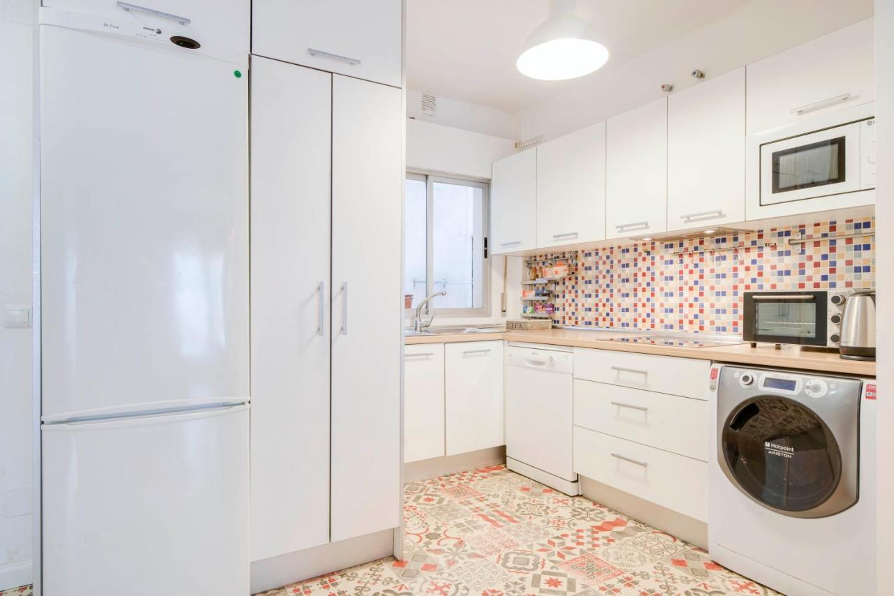 Urbanchicmalaga 3 Bedroom Spacious Quiet Historic Malaga Apt Bagian luar foto